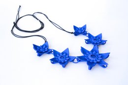 5 Bloemen Ketting - Dahlia Blauw