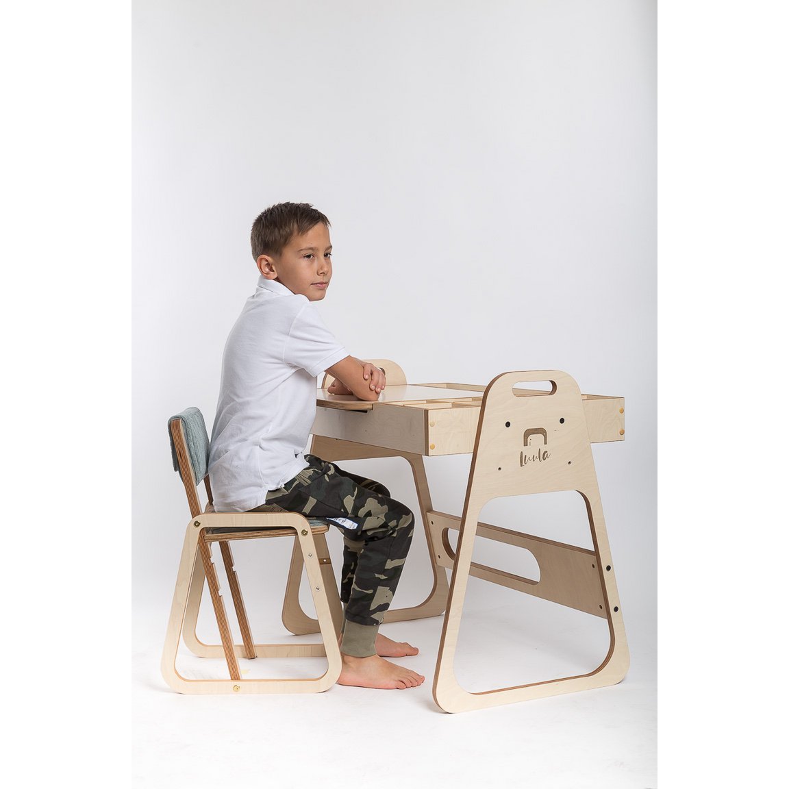 Tavolo d'arte per bambini regolabile Julle