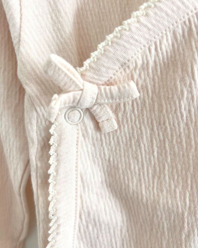 Strampler in Knitteroptik