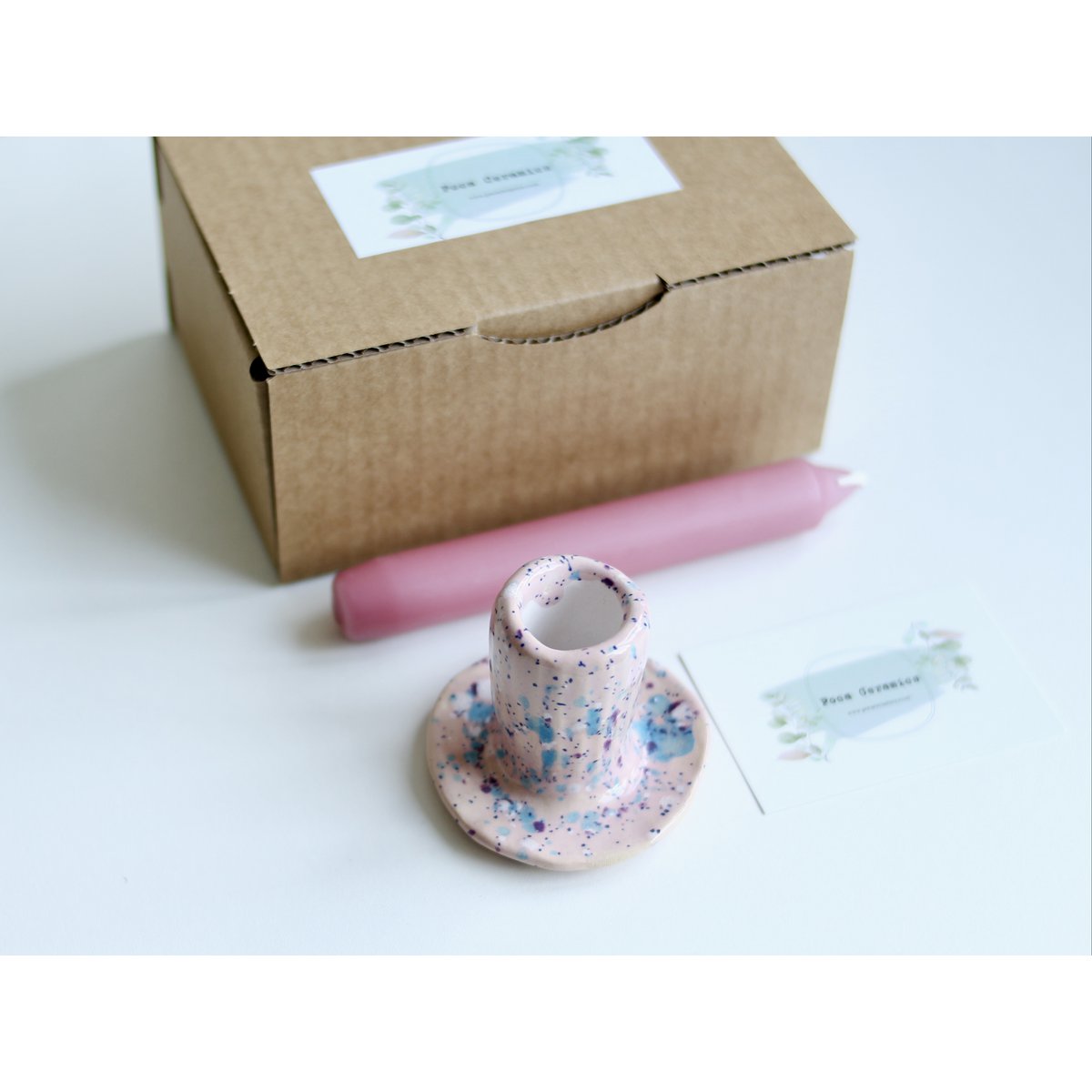 Gespikkelde roze kandelaar + kaars