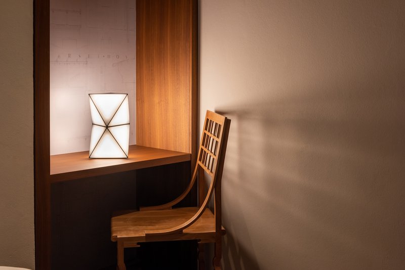 Totem bordlampe