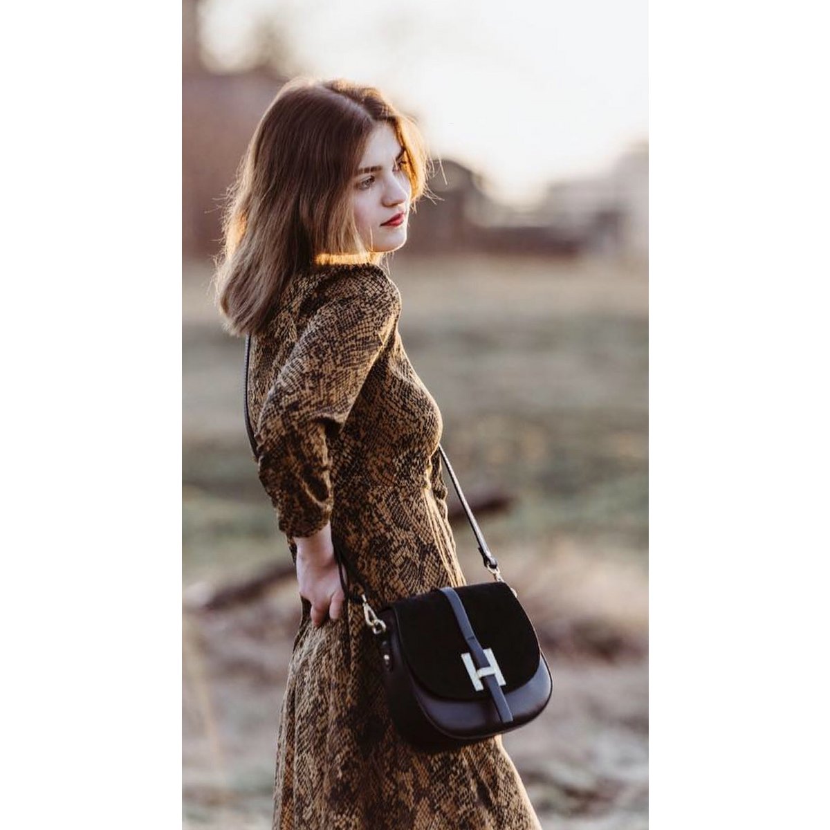 "Myun" shoulder bag made of real leather