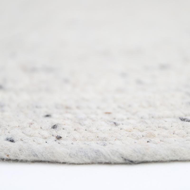 NEETHU NATURAL L Teppich aus gefilzter Wolle