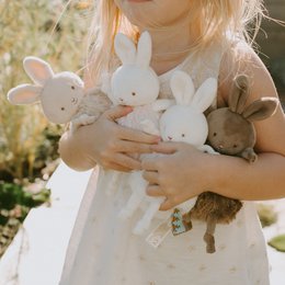 Bunnies By The Bay Roly-Poly peluche coniglio crema