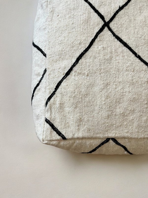 Floor cushion - Meli MESSE