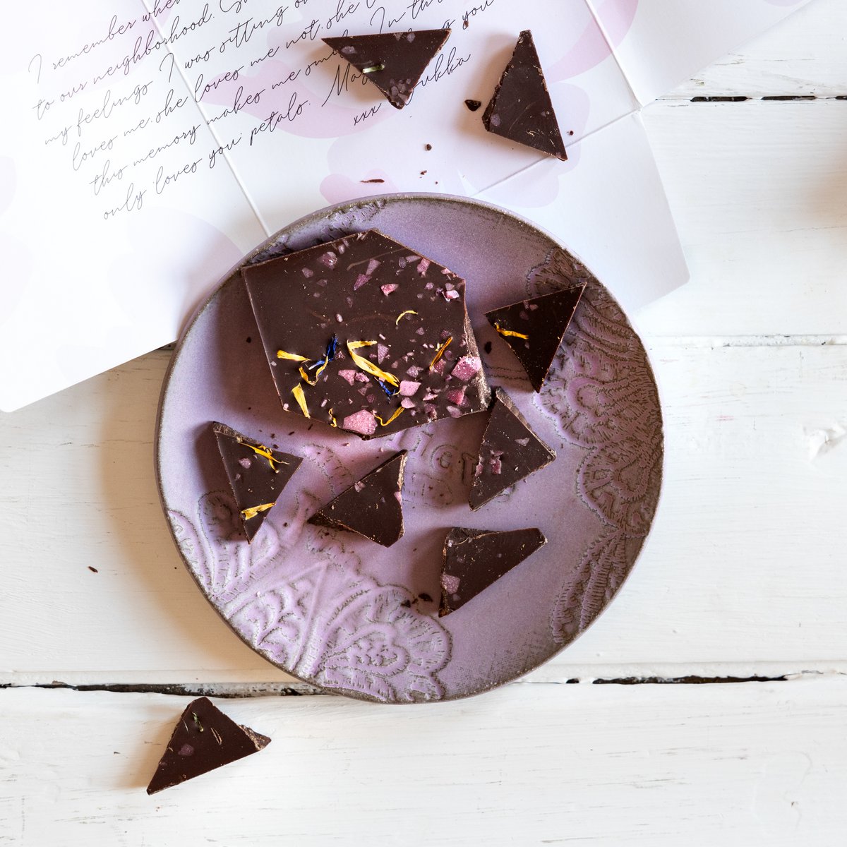 Flower Chocolate 69%
