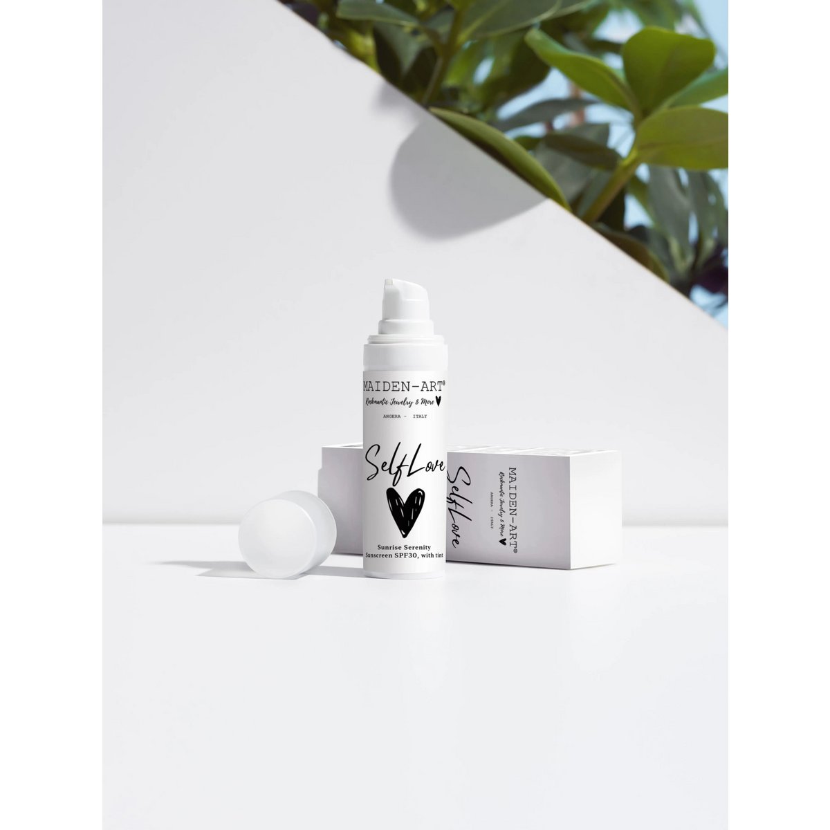 Sunrise Serenity - Zonnebrandcrème SPF30, met tint