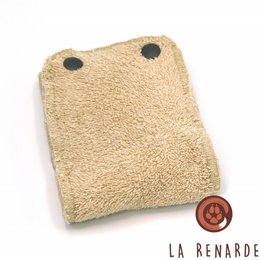Soft, absorbent bamboo diaper insert in sizes S and M. Features a textured surface for enhanced comfort and performance.