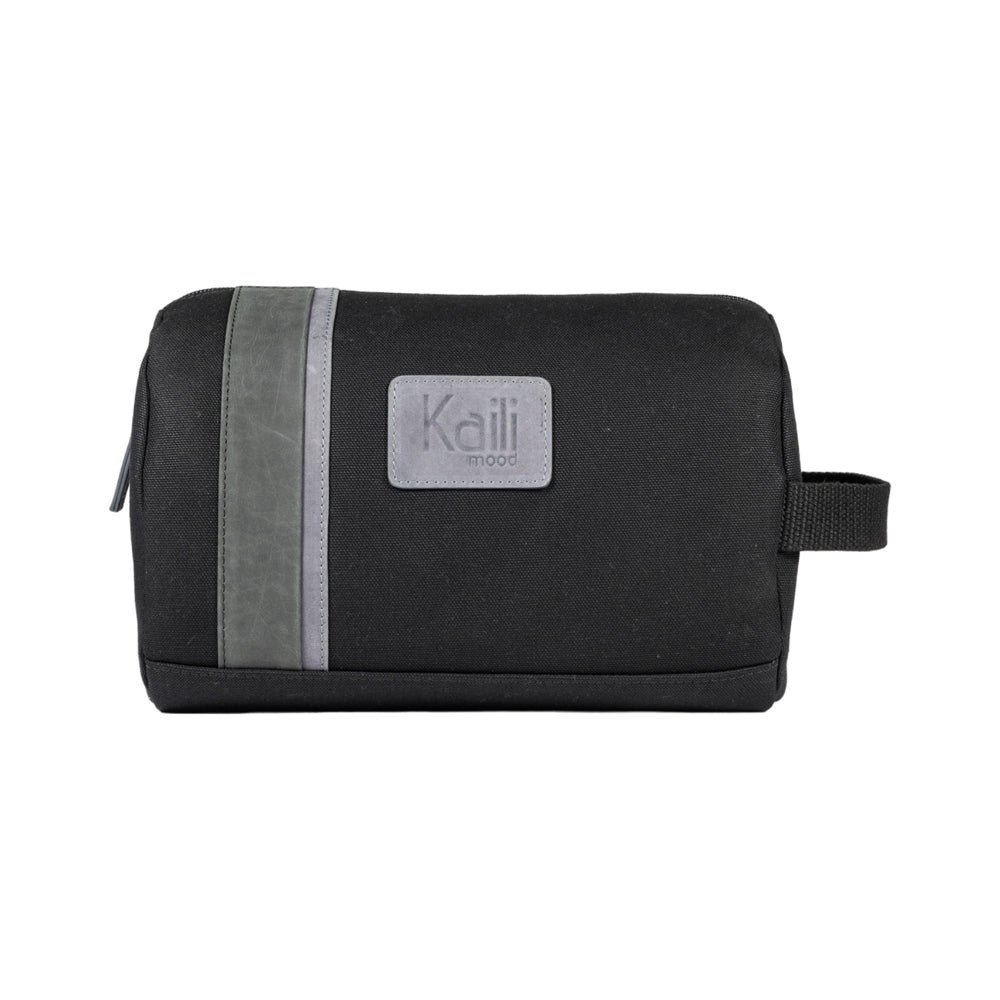 K2005AF | Beauty Case in Canvas 100% Cotton/Genuine Full Grain Leather, Naked. Black colour. Side handle. Zipper closure. Dimensions: 25 x 15 x 17 cm. Packaging: TNT bag