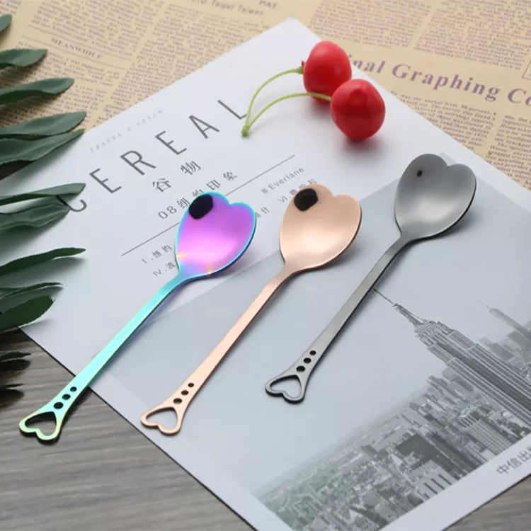 "Heart" spoon - For tea, coffee or desserts - 4 colors available