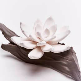 Difusor de aceites esenciales FLORES