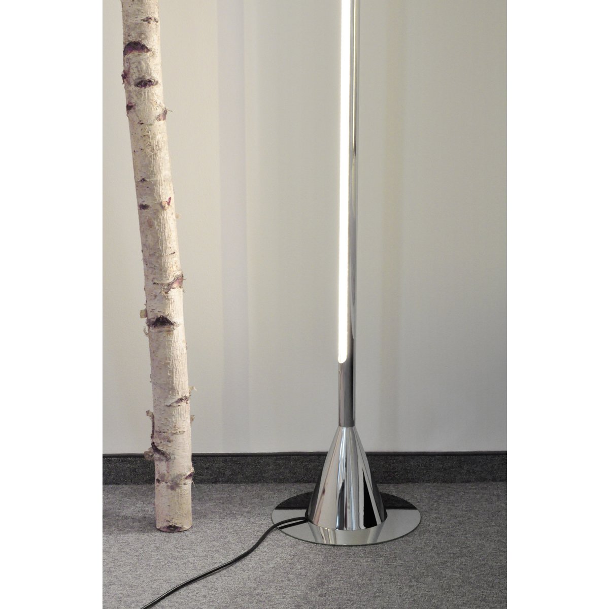 Obelisk floor lamp LED chrome