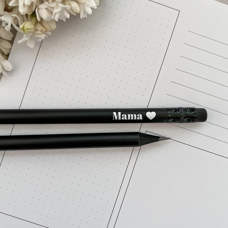 Mamma a matita con il cuore