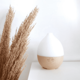 Nimbus 2.0 også natlampe - Geurwolkje® Diffuser - Lyst træ - 200 ml - Vejledende udsalgspris 44,95 €
