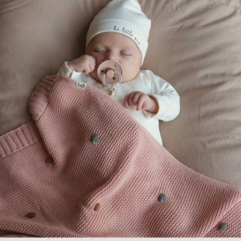 Gebreide Baby Deken | Wiegdeken | Wikkeldoek | Ivy and Soof
