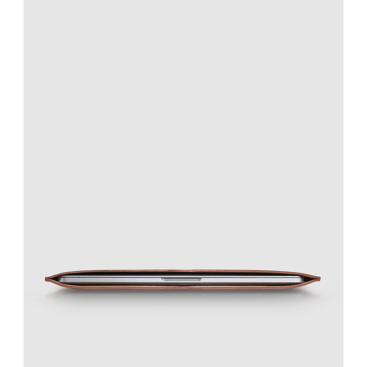 13 inch MacBook sleeve AVIOR Tan