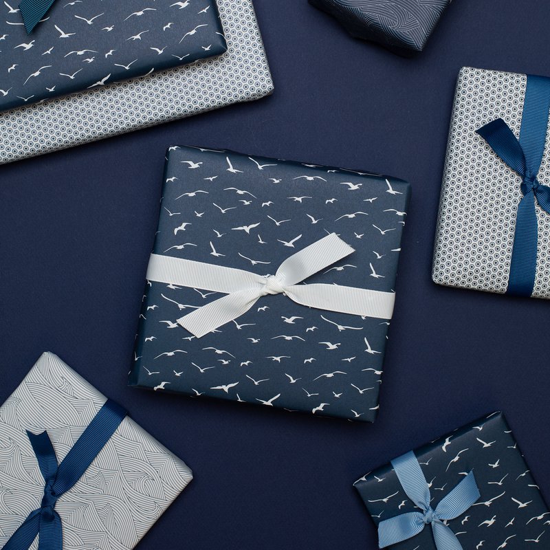 Bird wrapping paper blue - maritime wrapping paper with seagulls, as a gift packaging for baptism, communion or confirmation