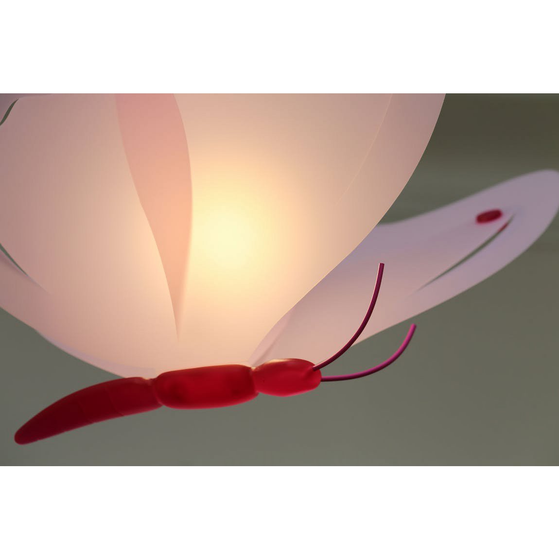 ROZE VLINDER KINDERHANGLAMP