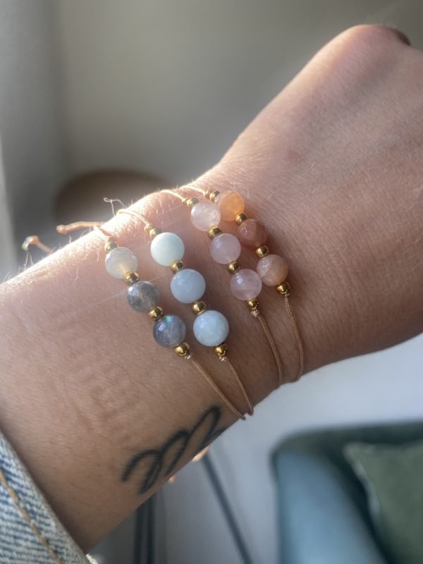 Ædelstens armbånd
