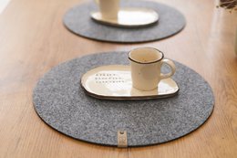 Felt placemat round grey