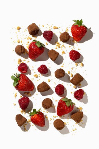Rote Früchtekuchen-Schokoladentrüffel – Großpackung