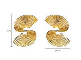 Geometric Design Fan Shape Earrings