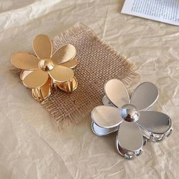 Vivid Flower Claw Metal Hair Clips-Gold & Silver