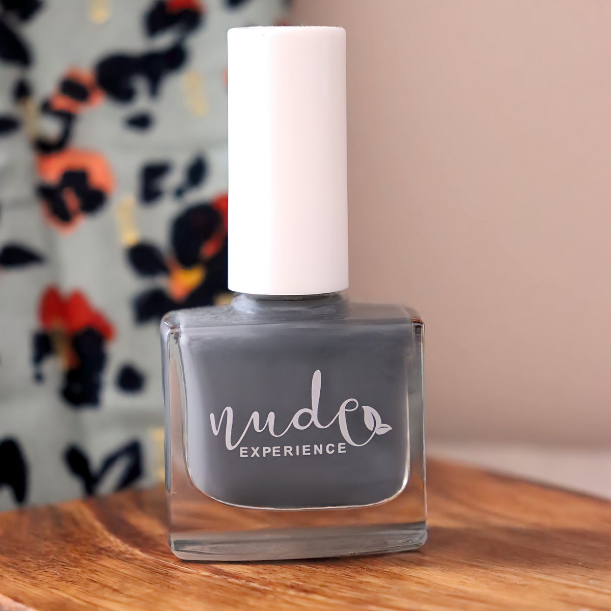 Organic sourced nail polish - EIFFEL