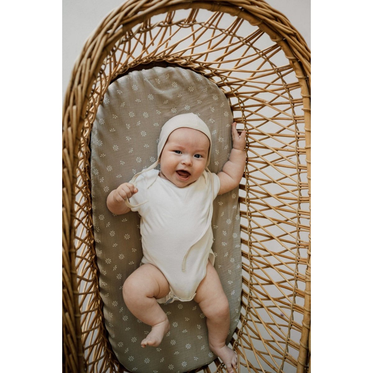 TISU bassinet sheet, Beige Daisy