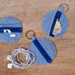 Case for small items of organic cotton