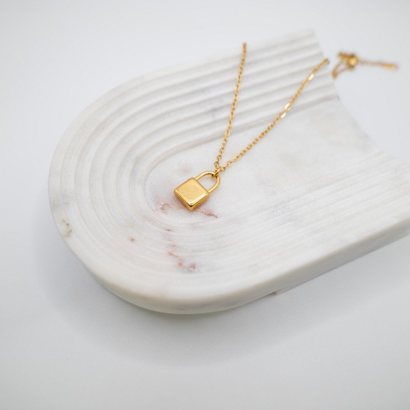 LUCCHETTO – Collana Pendente Lucchetto Oro