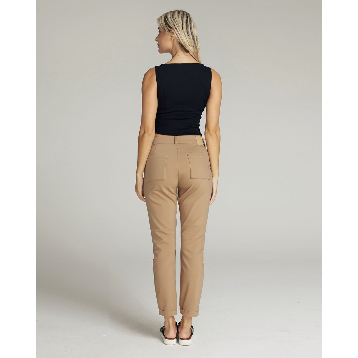 Champagne Chino Mid-Rise | Verena