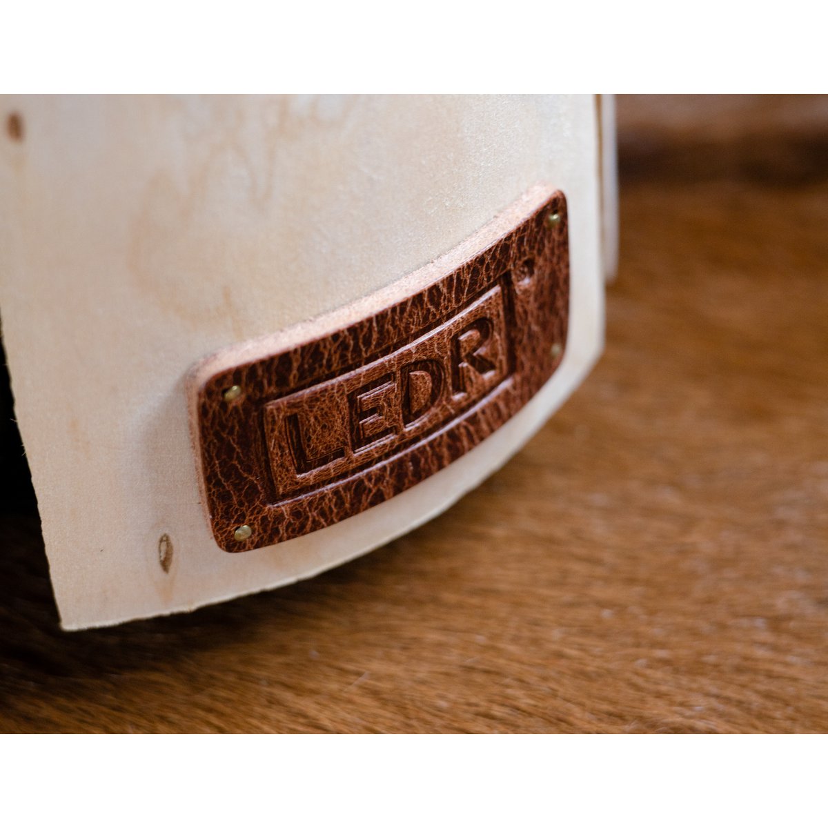 Wood Light - Cherry Wood L || Leather edition
