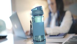 bottle · TEA  BLUE - Sustainable drinking bottle