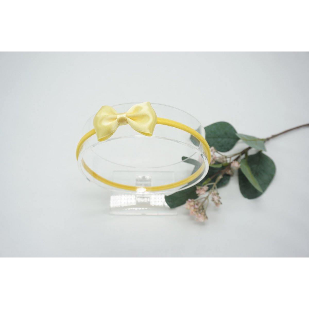 Light Yellow