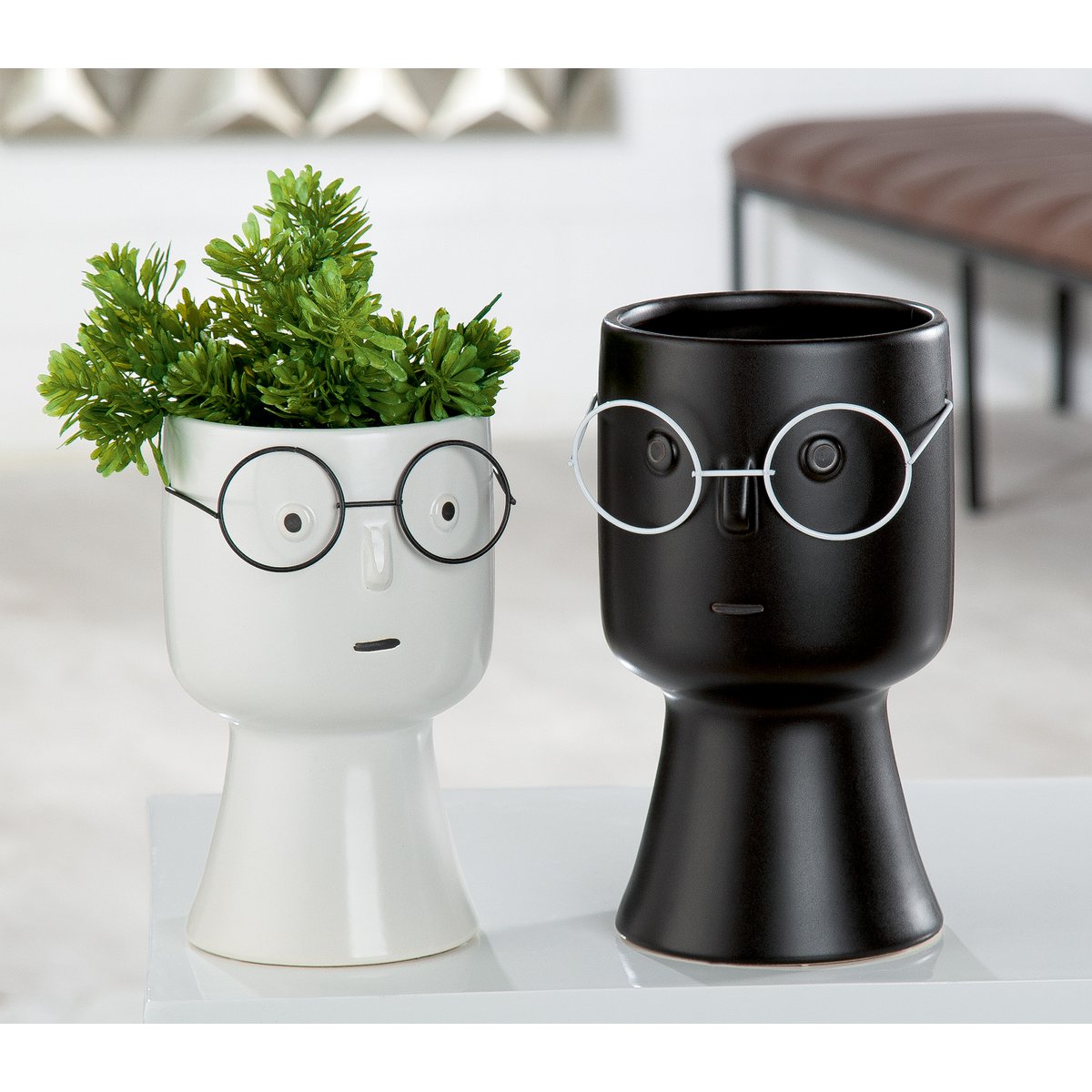 Ceramic vase "Face" with glasses VE 4 so