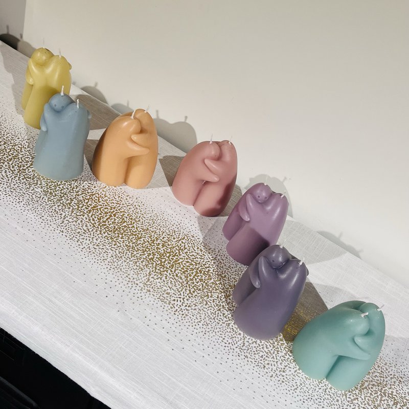 Ghost Cuddle Candle