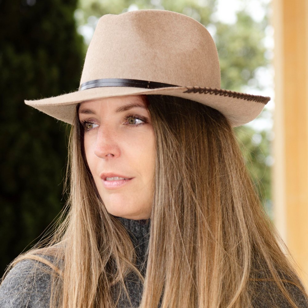 FELT HAT - leather and knit bond, unsewn edge