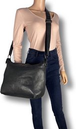Crossbody -Umhängetasche schwarzer echter Leder Arrigo