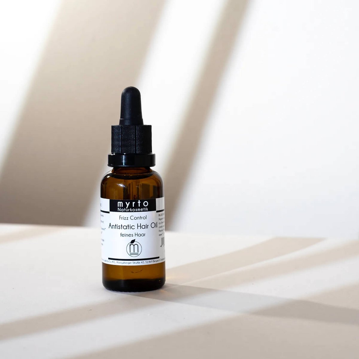 myrto Bio Antistatic Hair Oil - anti-frizz hair oil for fine hair