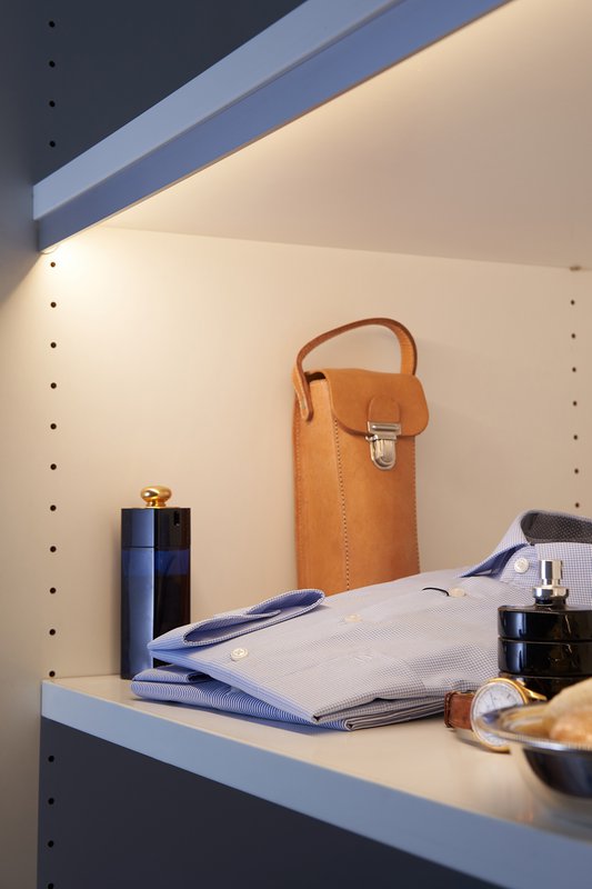 Tiered cupboard shelf lighting 56cm LED
