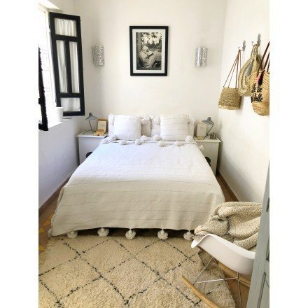 Handmade Berber Pompom Blanket - 100% Cotton