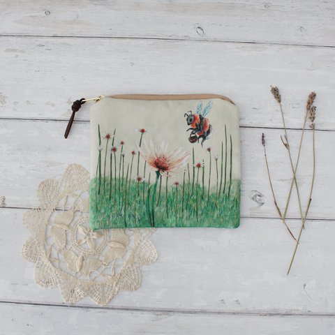 Bonnie the Bumblebee | Zipper Pouch | Storage Bag | Coin Purse