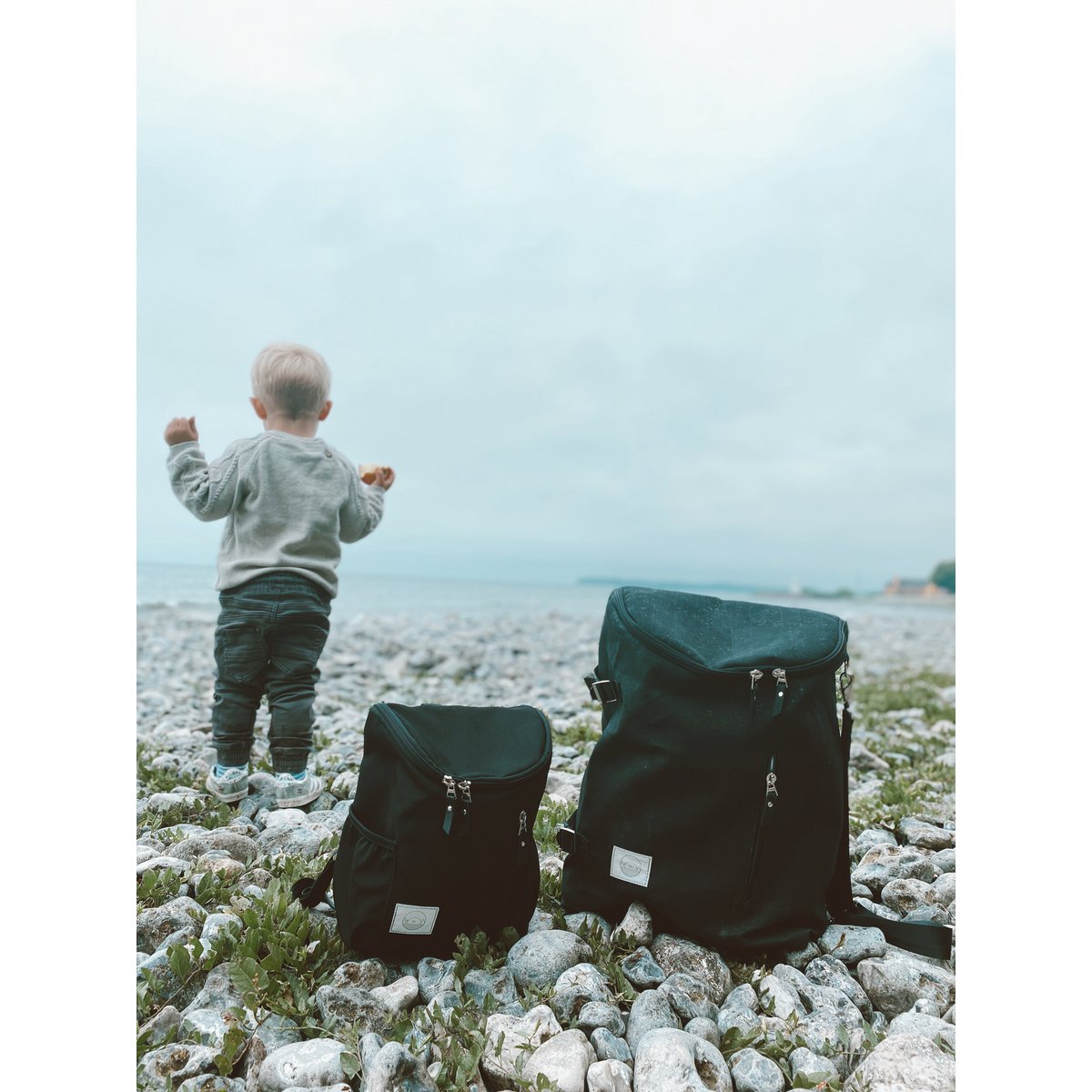 MiniMe â™»ï¸ Bolso júnior de poliéster reciclado en color negro