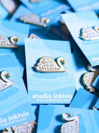 Pin Lad være med at forlade din dagdrøm zwaan wit