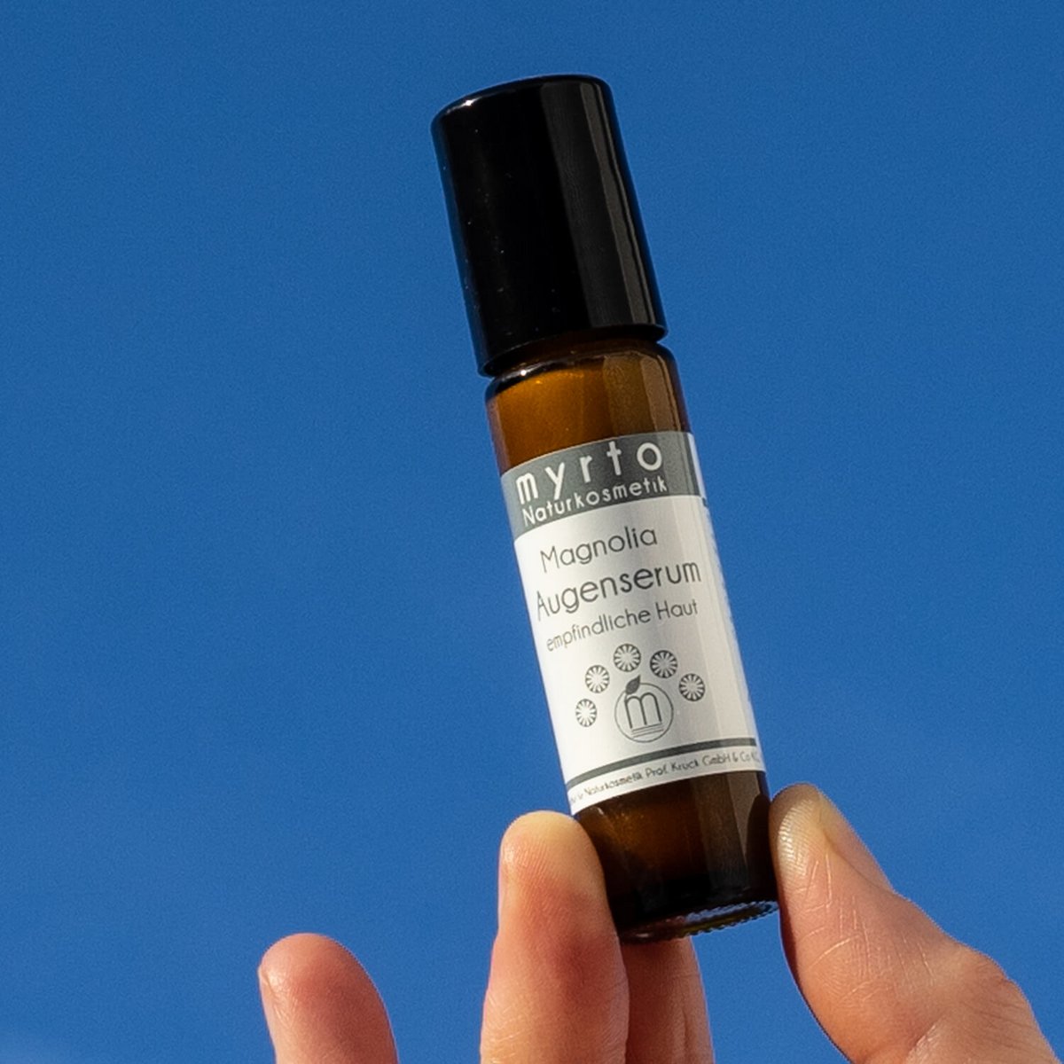 myrto organic magnolia eye serum roll-on