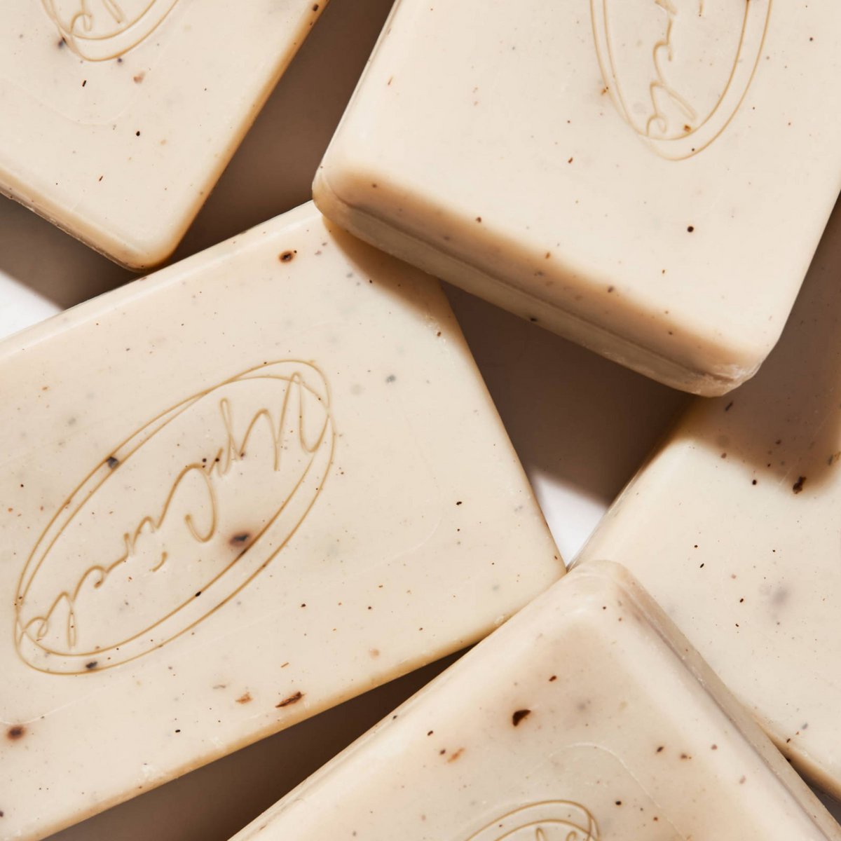 Pain Nettoyant au Fenouil + Cardamome