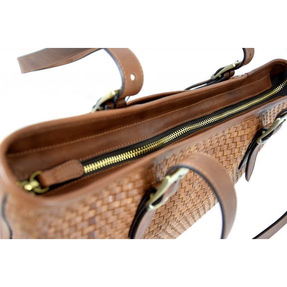 Sac femme en cuir longueur 33 cm x hauteur 23 cm