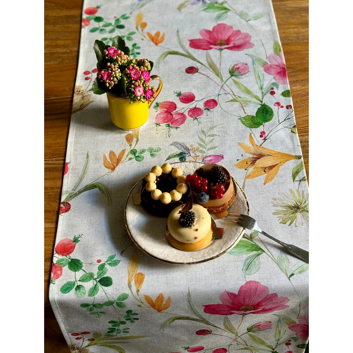 Table Runner, Poly-cotton Mix, Printed | Color in Bloom