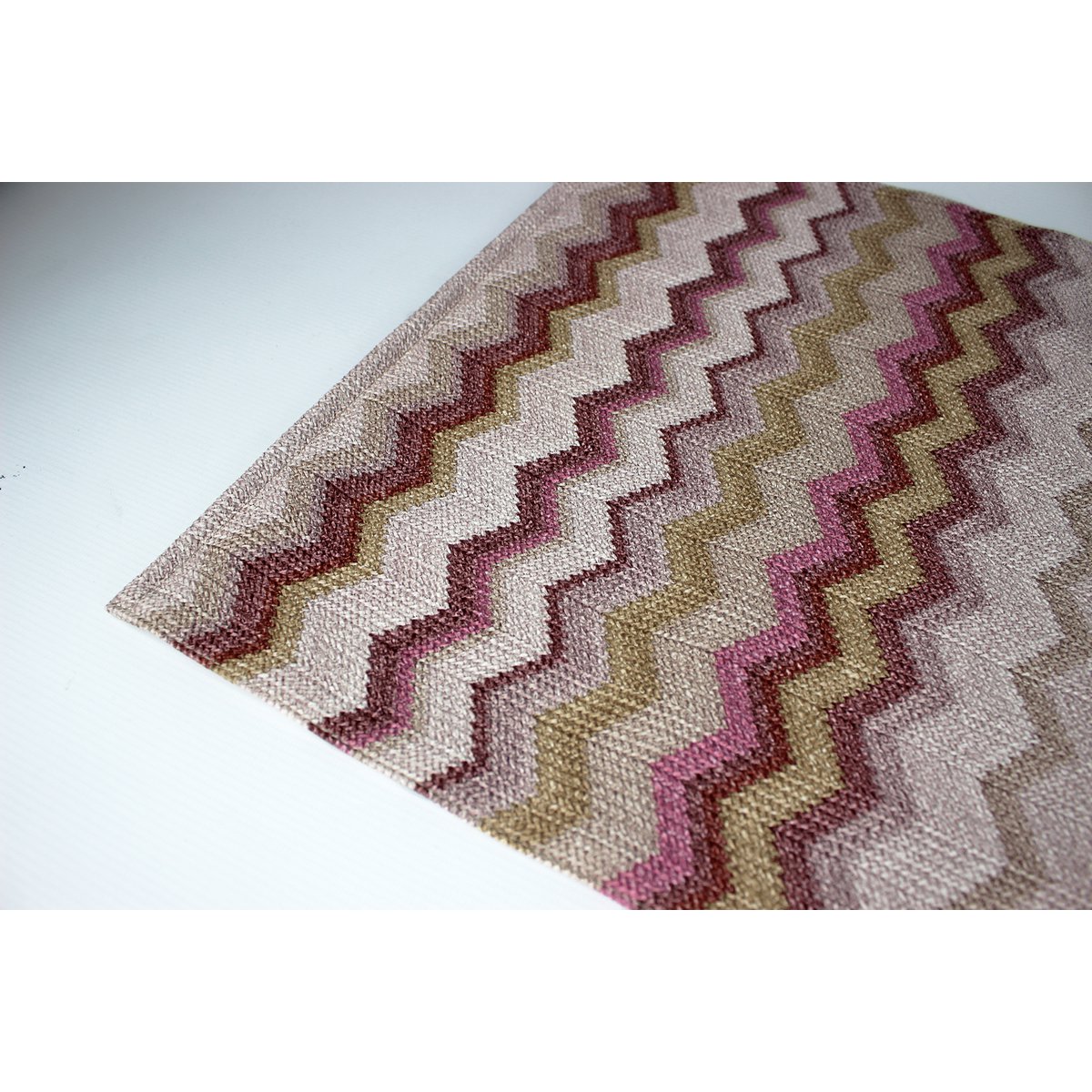 Tunk Runner Zigzag Wzór Pink 150 cm długą skórę syntetyczną